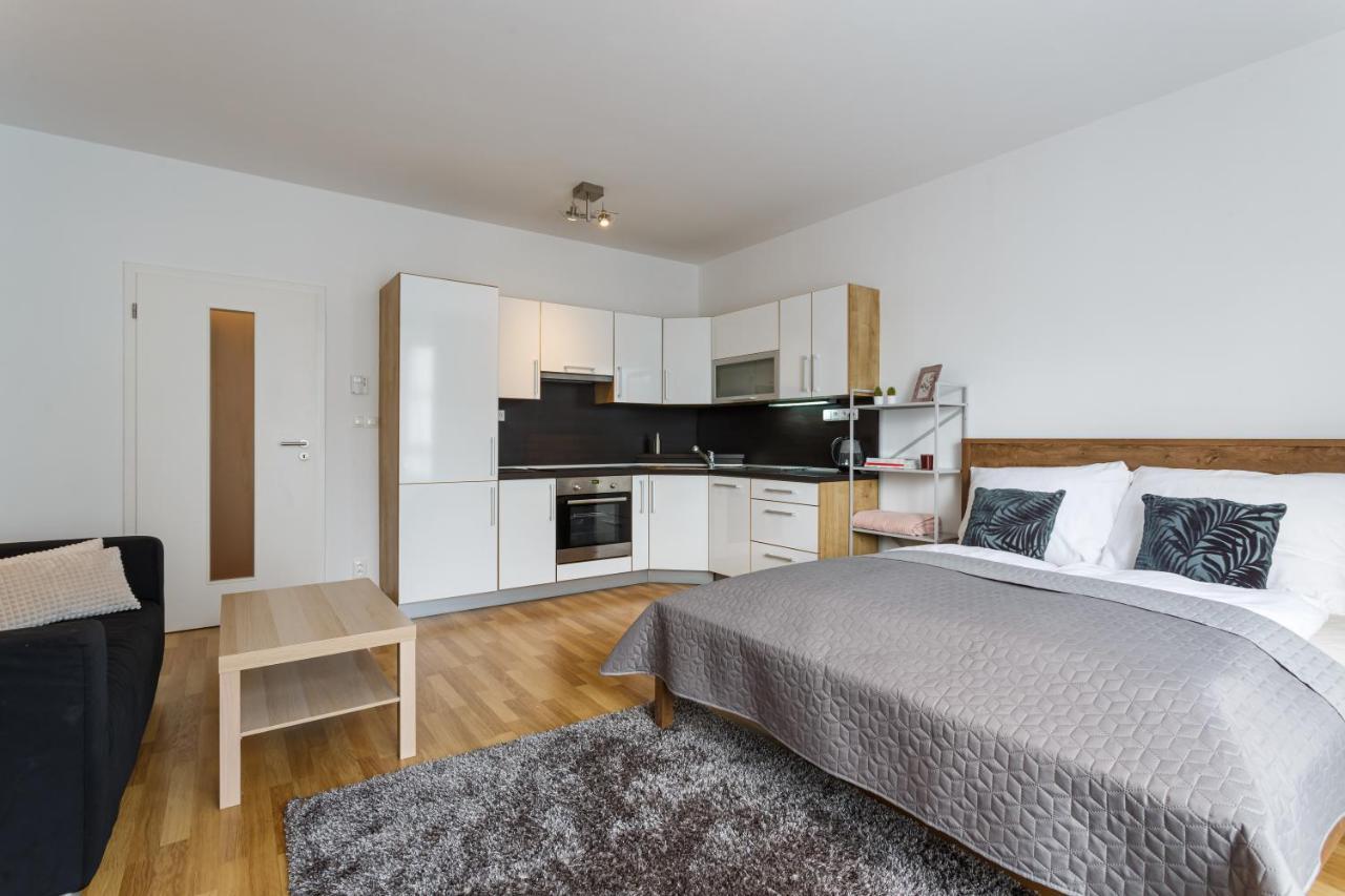 Golden Apartments Rezidence Nova Karolina Ostrava Eksteriør bilde