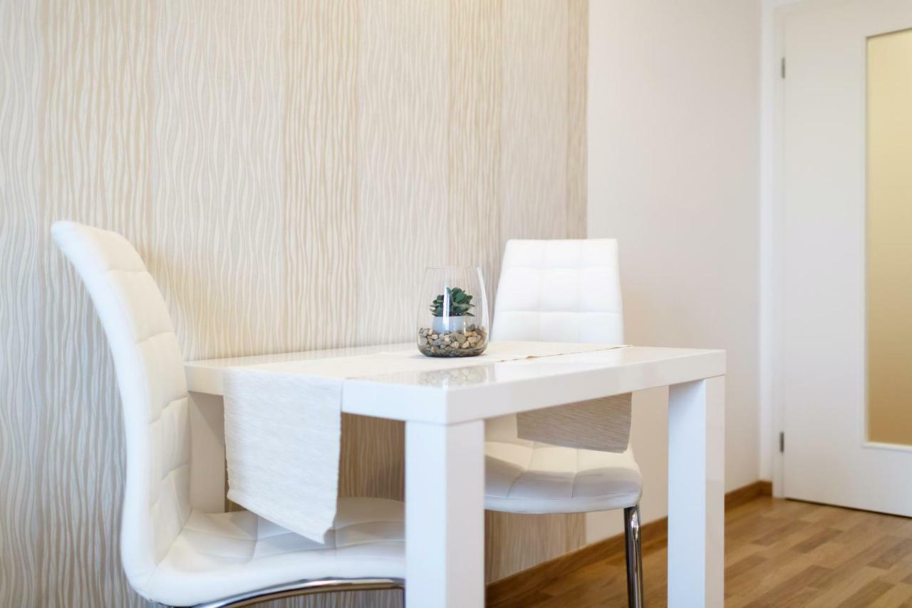 Golden Apartments Rezidence Nova Karolina Ostrava Eksteriør bilde