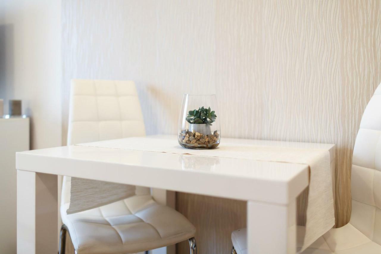 Golden Apartments Rezidence Nova Karolina Ostrava Eksteriør bilde
